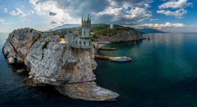 Опрос: 81% туристов готовы рекомендовать отдых в Крыму родным и близким