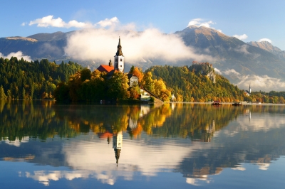 Словения отменила все антиковидные ограничения для иностранных туристов