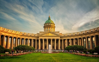 Санкт-Петербург лидирует среди не южных направлений для путешествий с кешбэком